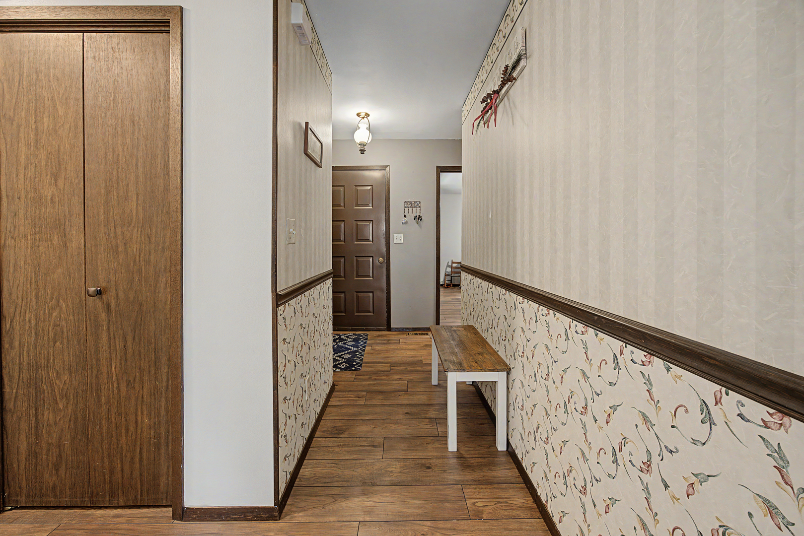 777 S High Street Property Photo 6