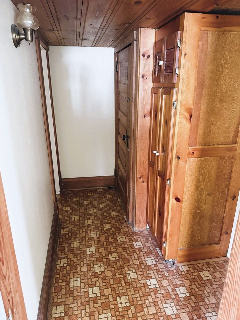 722 S Hennepin Avenue Property Photo 33