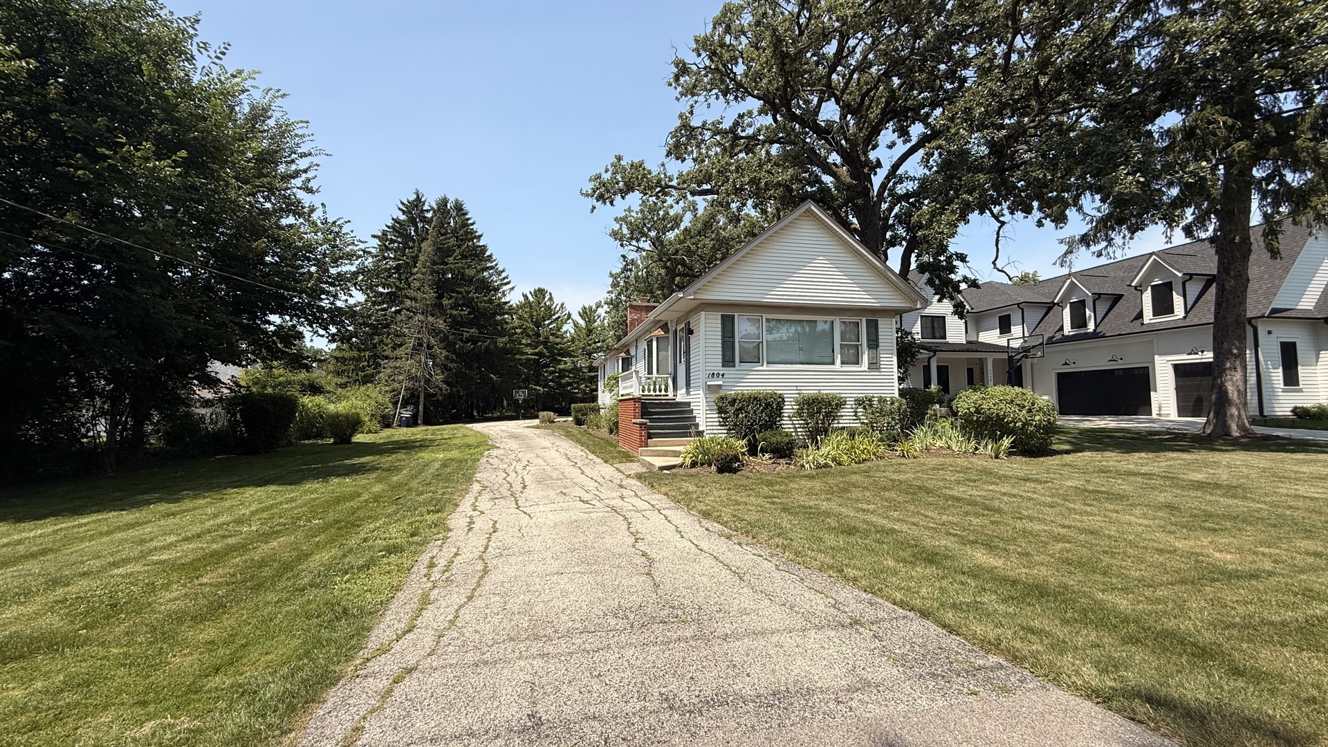1804 Chapel Court Property Photo 4