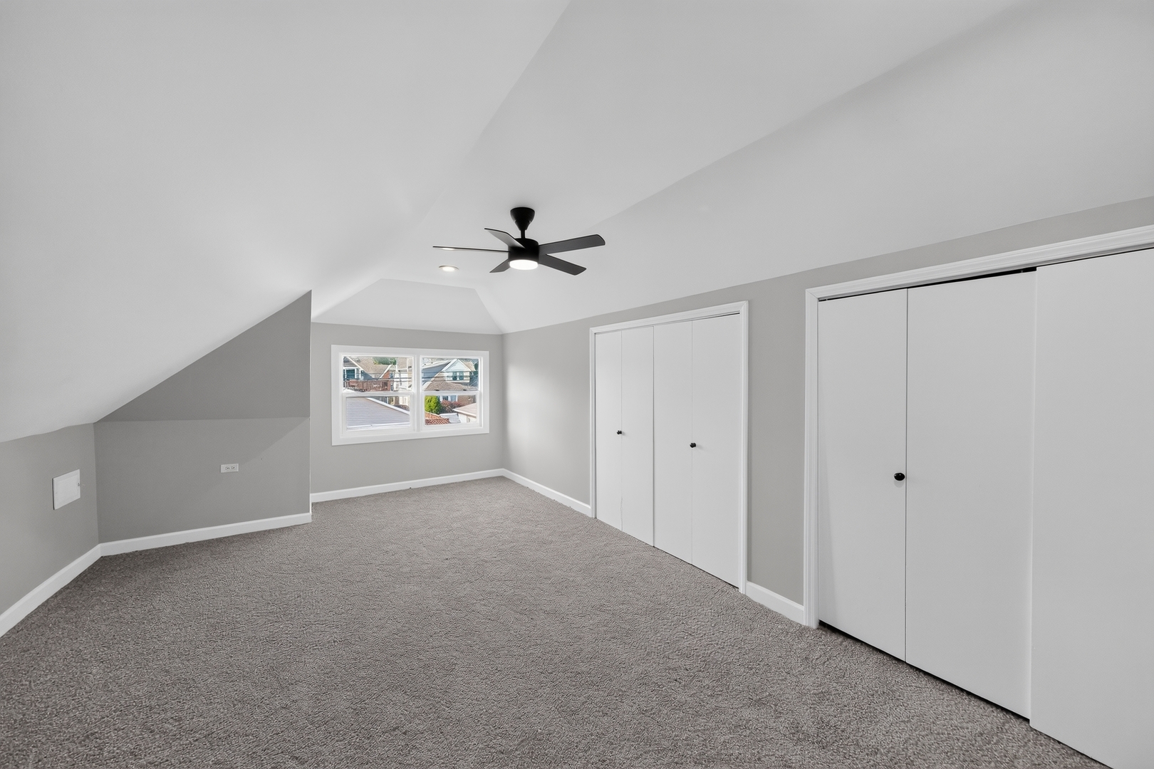 5755 W Eddy Street Property Photo 26