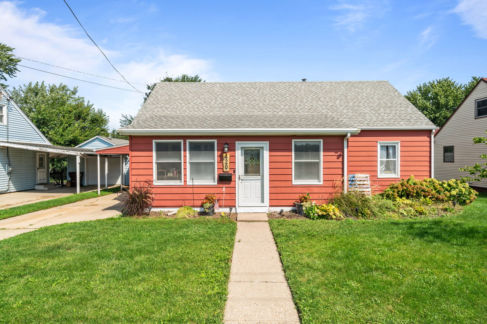 420 E Hitt Street Property Photo 1