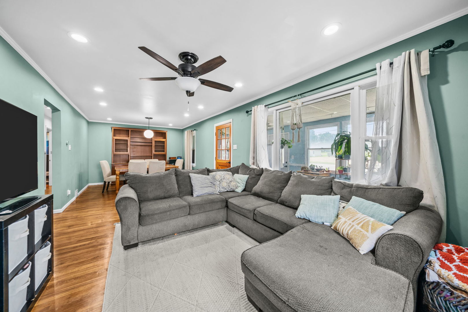 420 E Hitt Street Property Photo 3