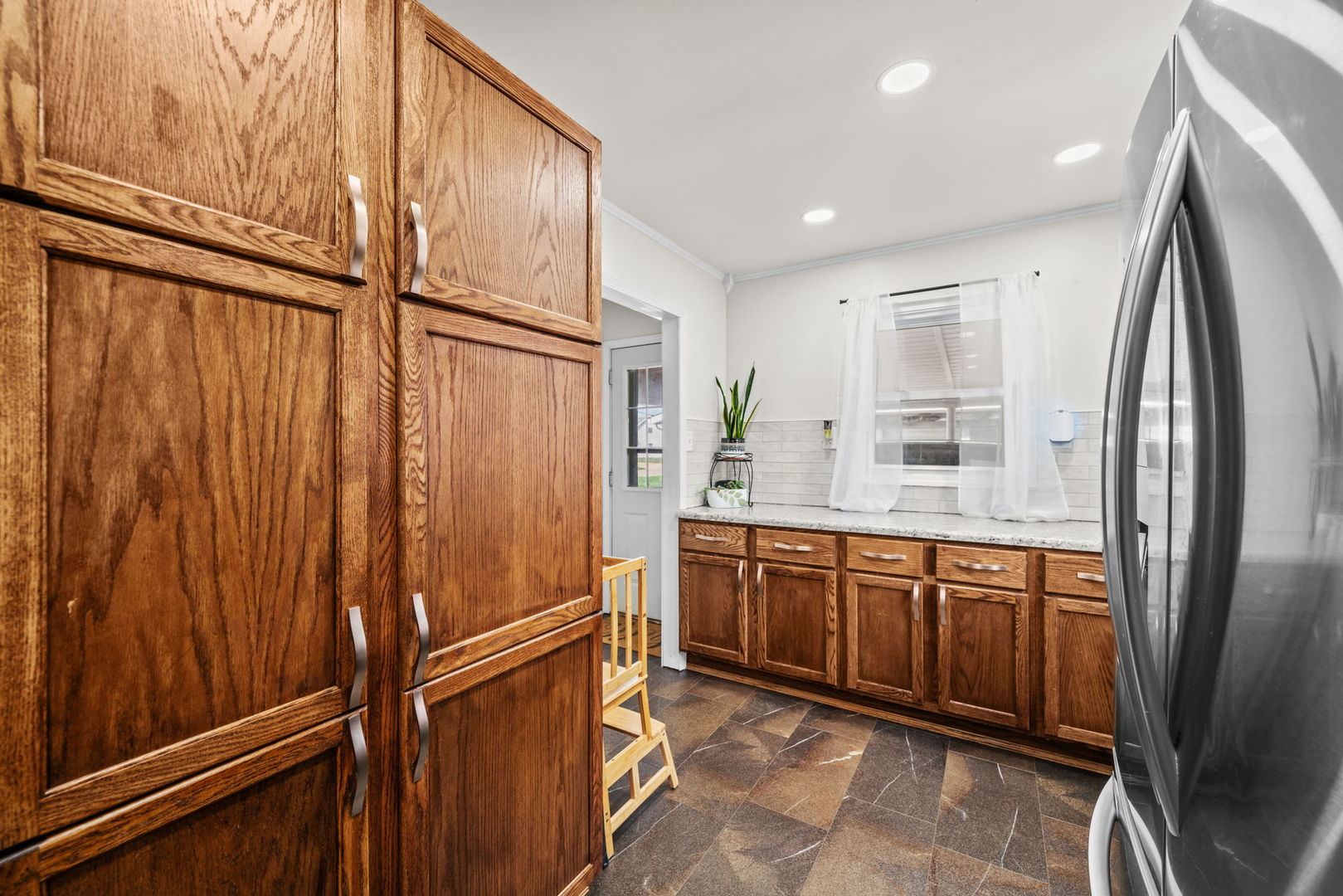 420 E Hitt Street Property Photo 10