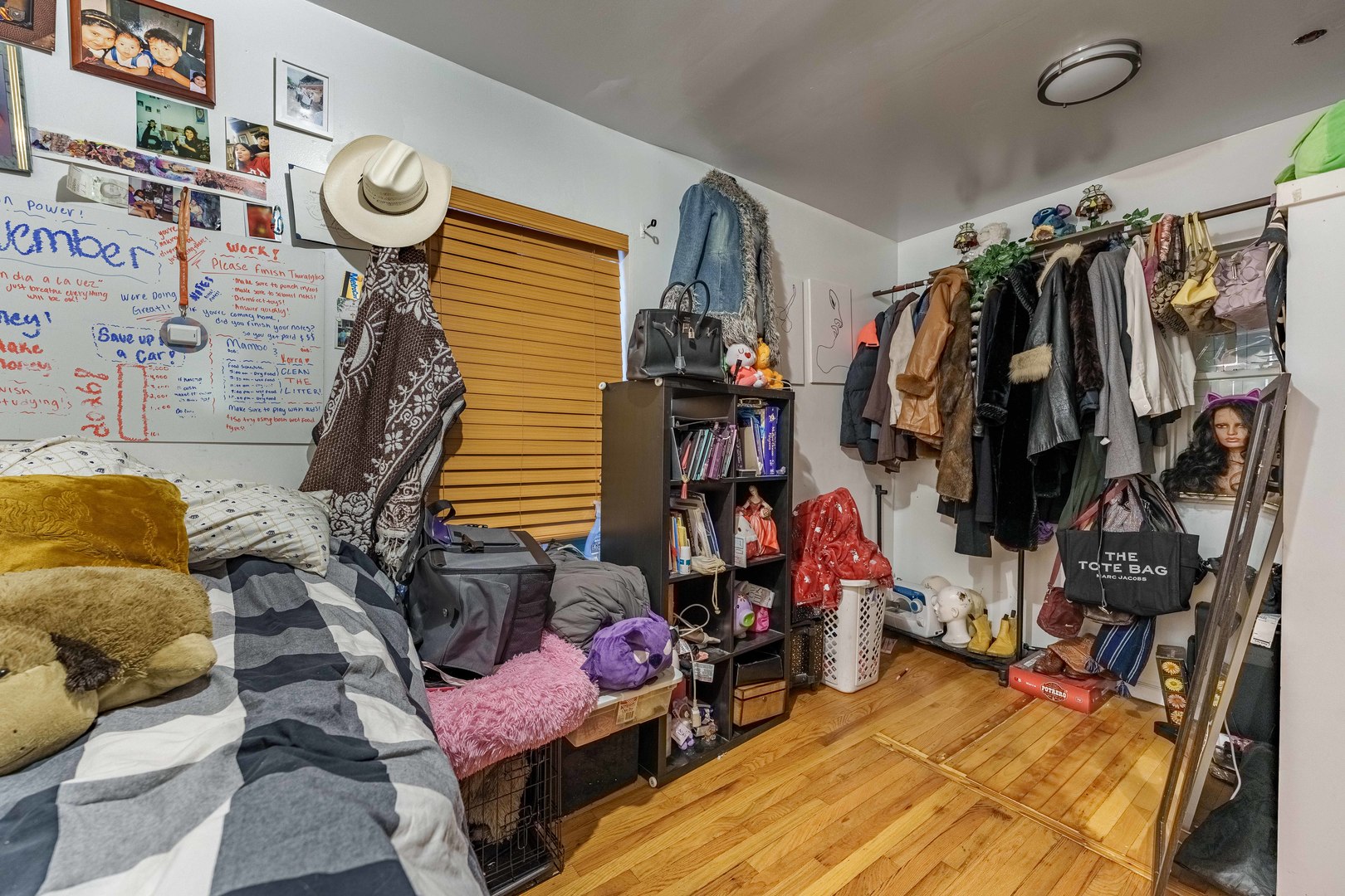 5036 W Wrightwood Avenue Property Photo 9
