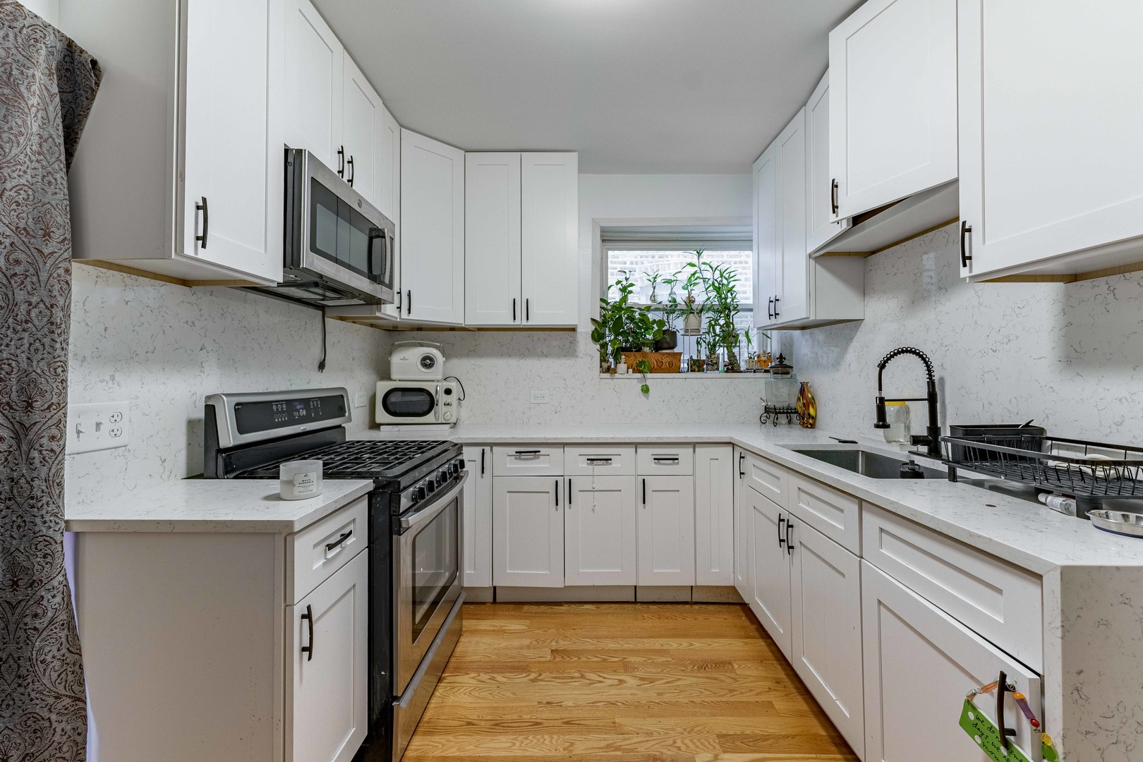 5036 W Wrightwood Avenue Property Photo 11