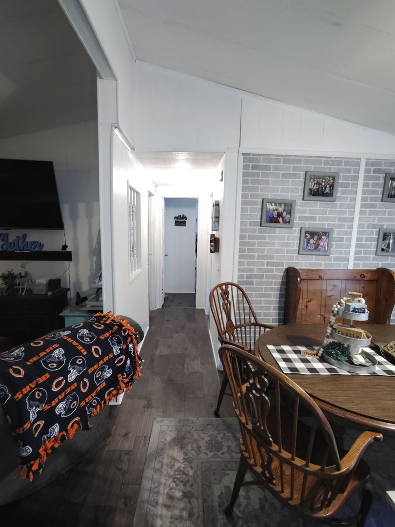 24653 2035 East Street Property Photo 10