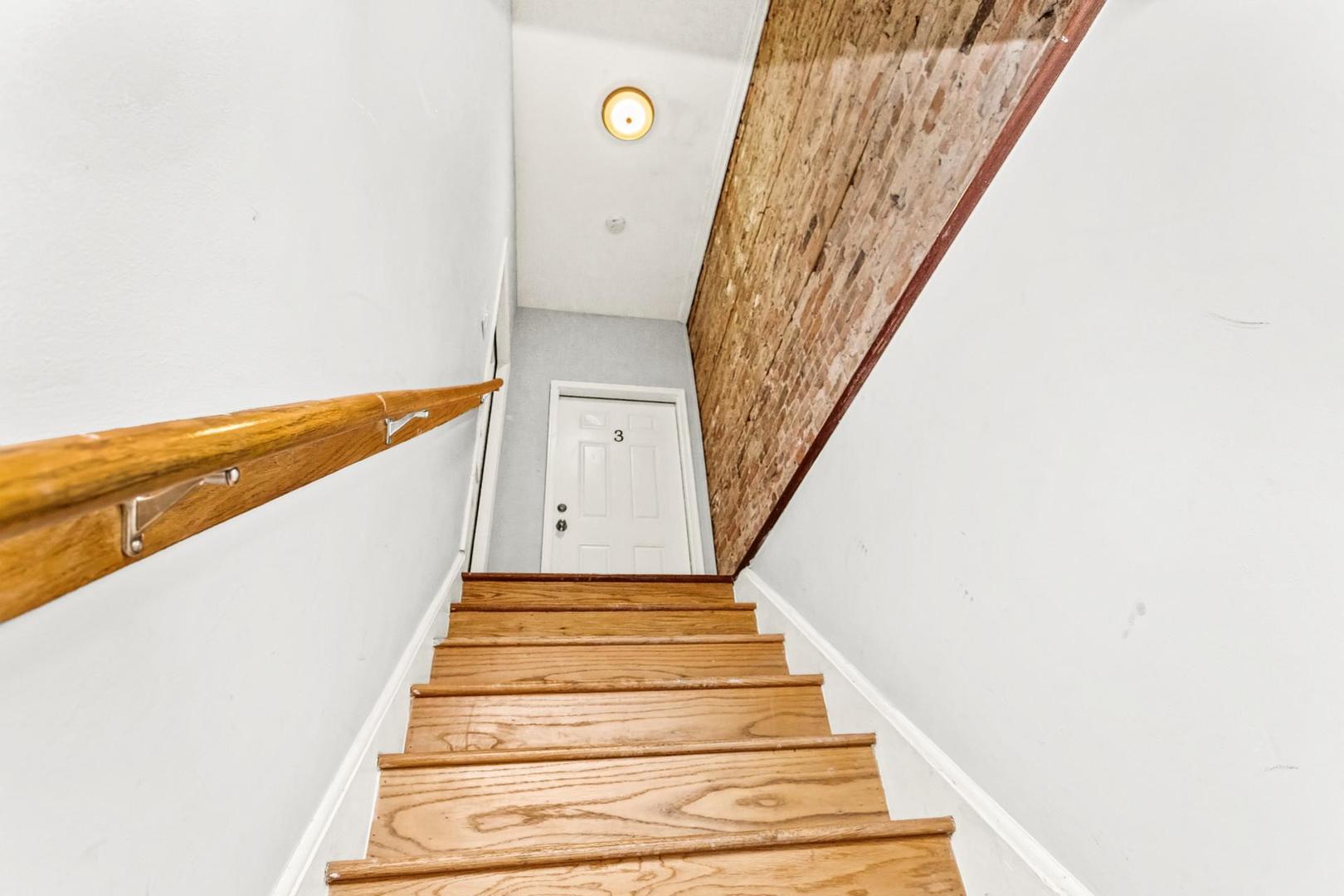3143 W Warren Boulevard Property Photo 2
