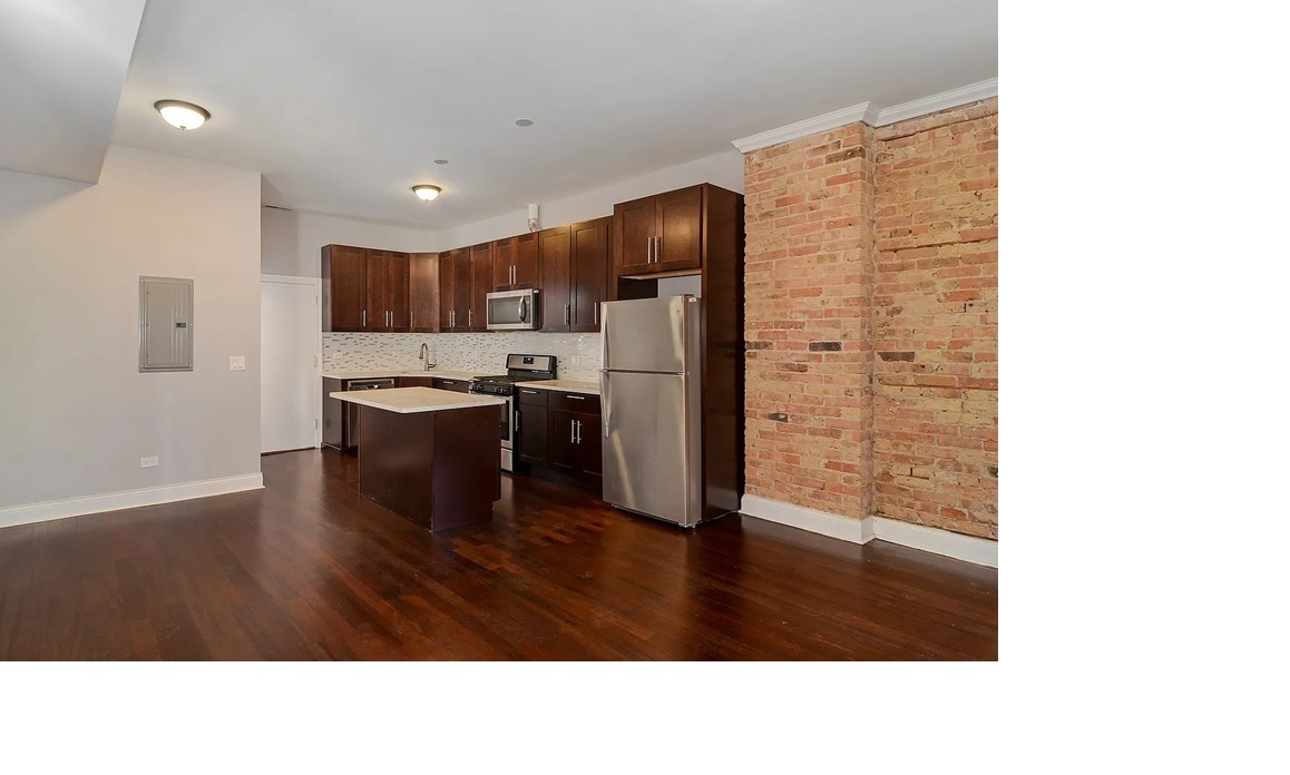 3143 W Warren Boulevard Property Photo 3