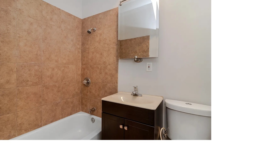 3143 W Warren Boulevard Property Photo 16