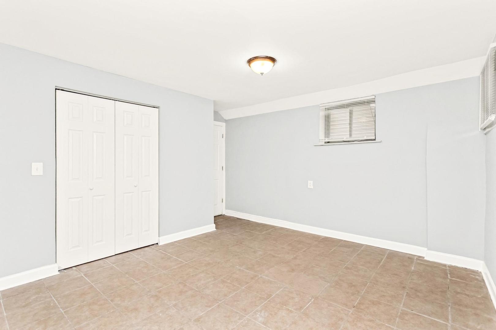 3143 W Warren Boulevard Property Photo 30