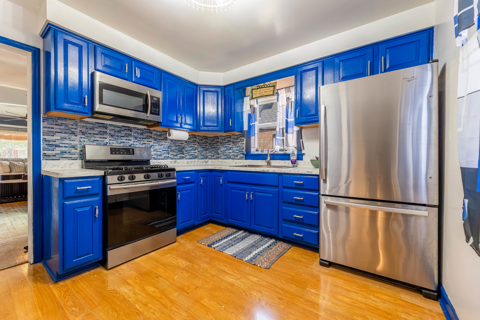 9543 S Mozart Street Property Photo 11