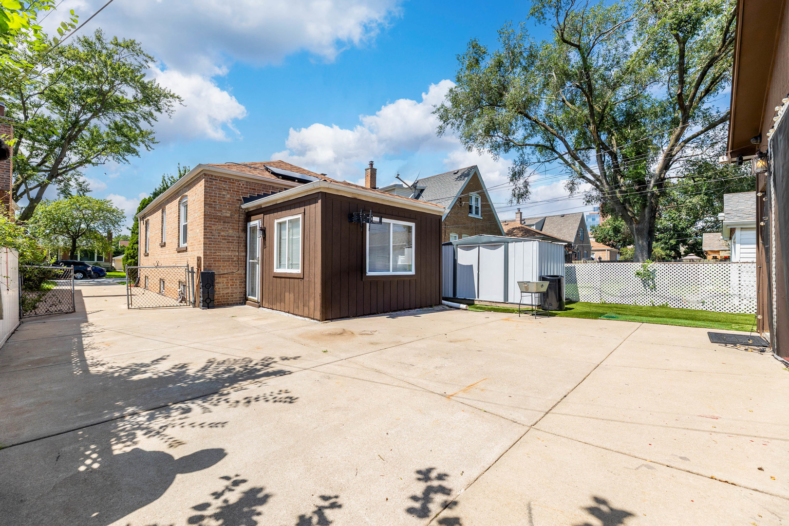 9543 S Mozart Street Property Photo 23