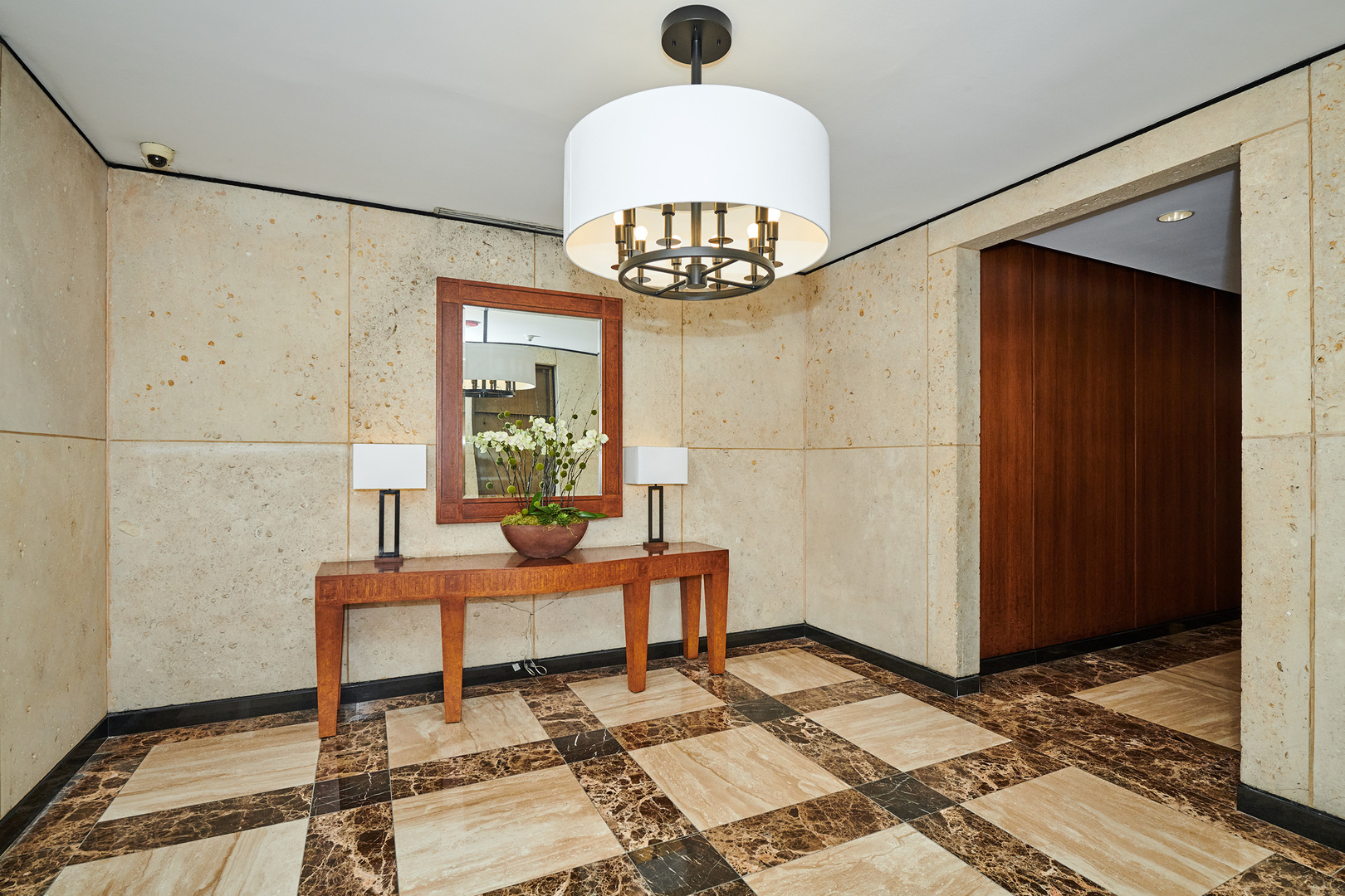 1212 N Lake Shore Drive 24bn Property Photo 4
