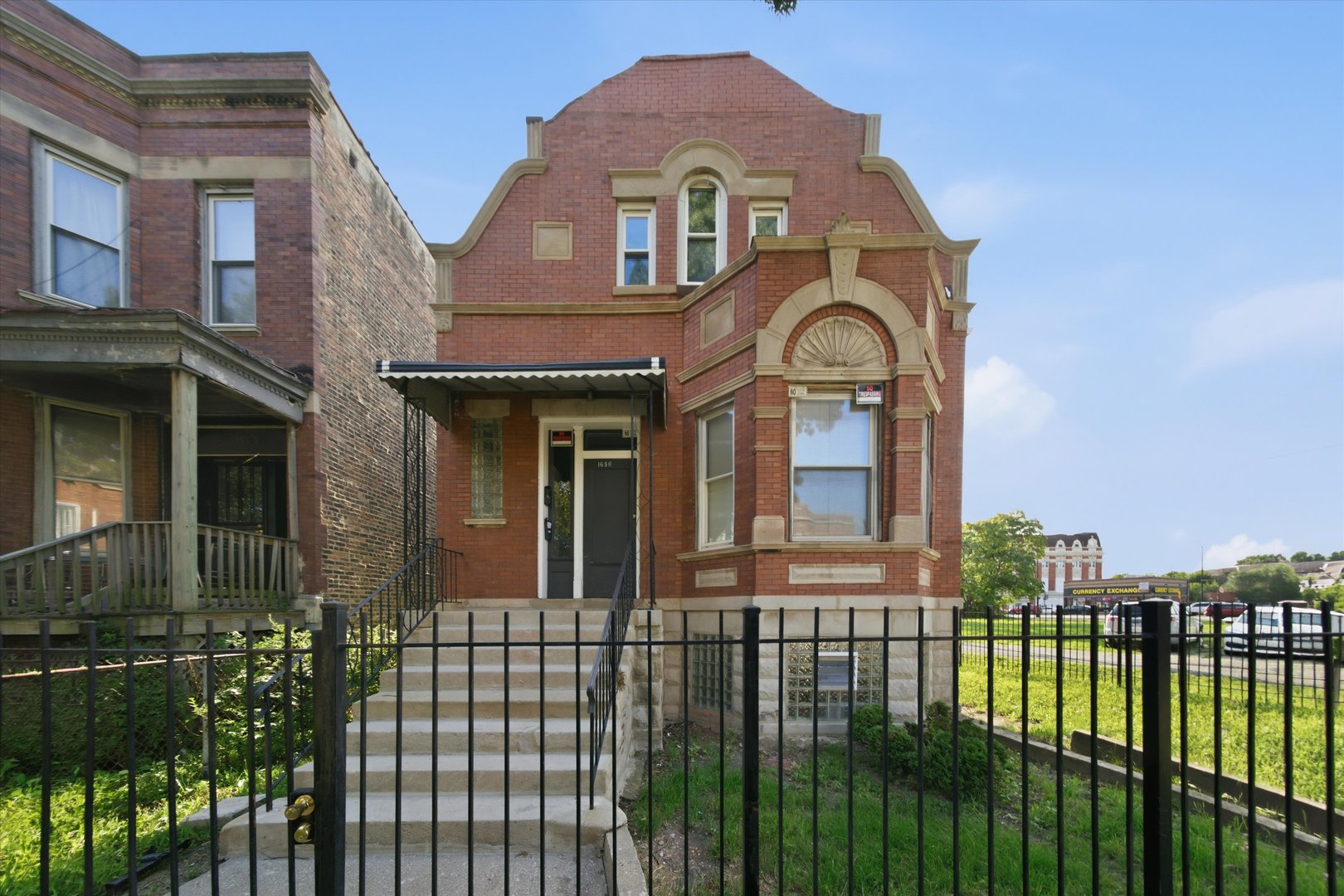 1656 S Troy Street Property Photo 2
