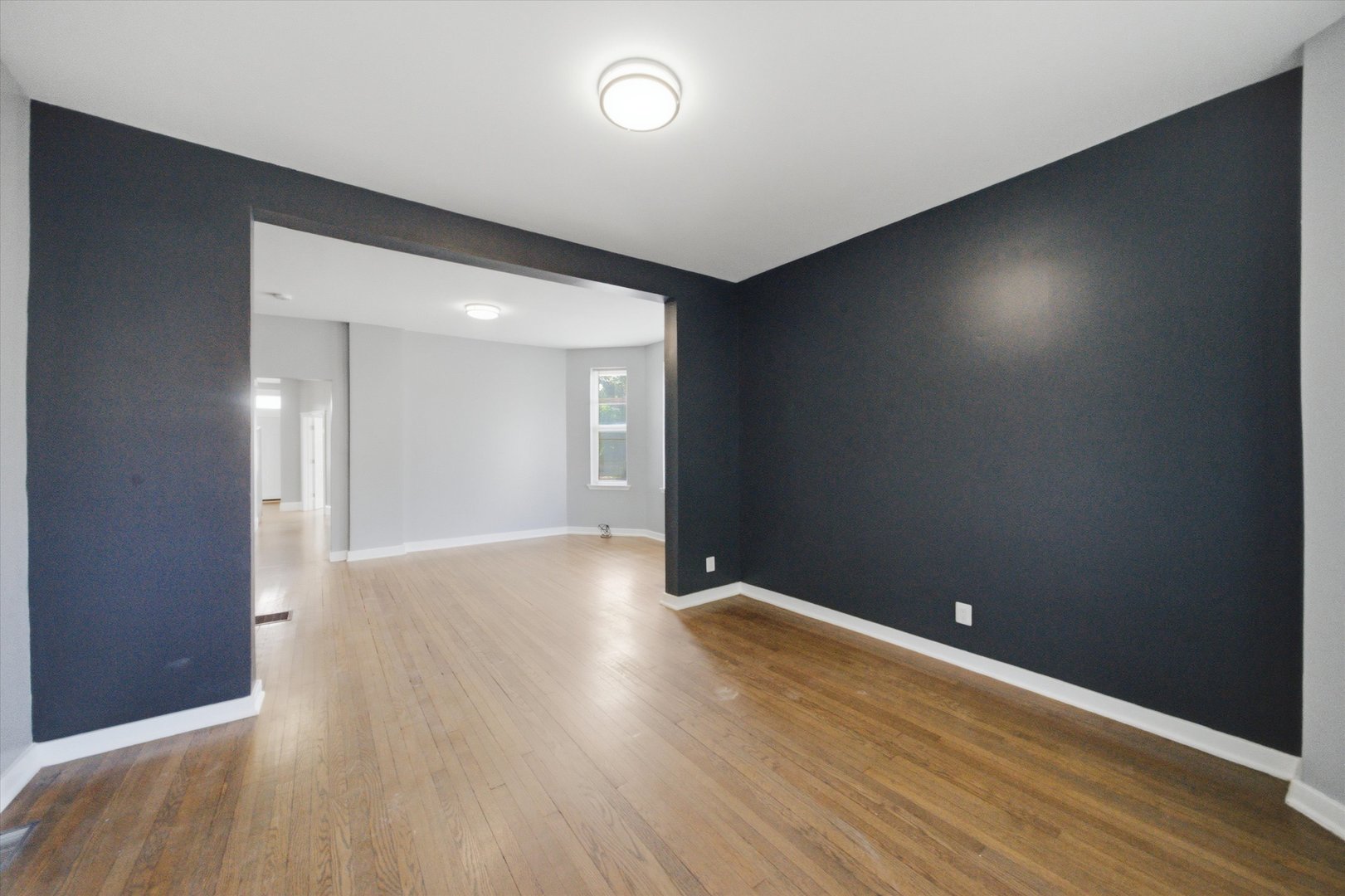 1656 S Troy Street Property Photo 5