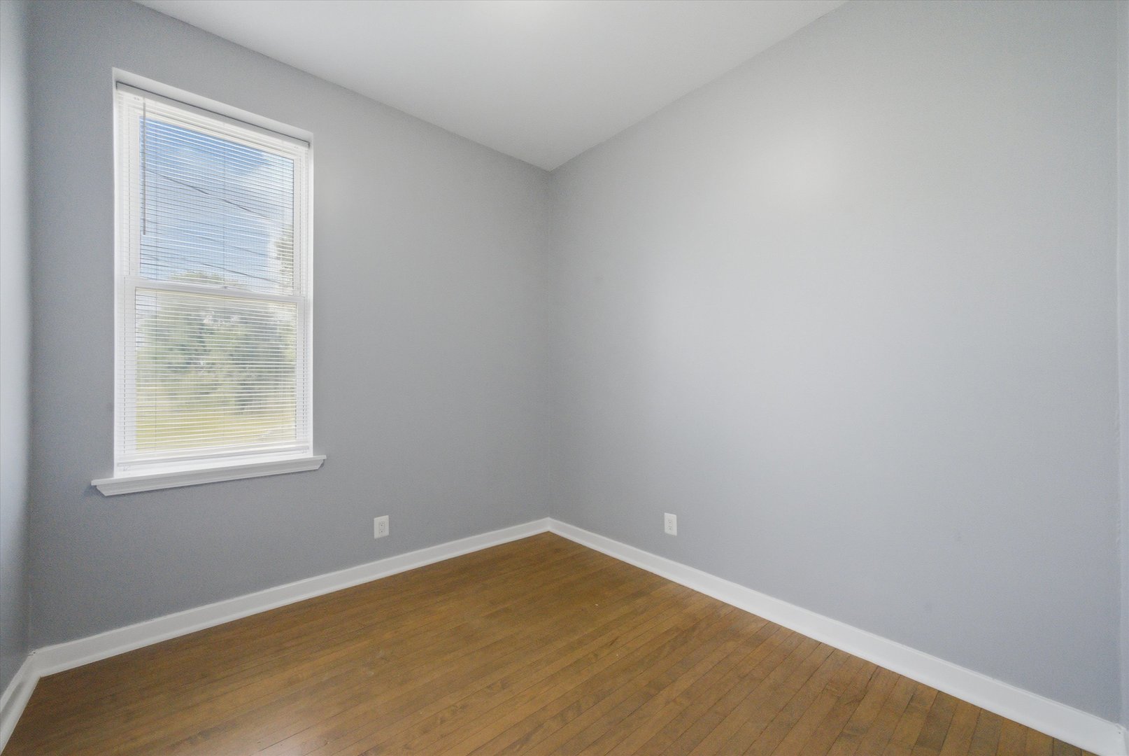 1656 S Troy Street Property Photo 18