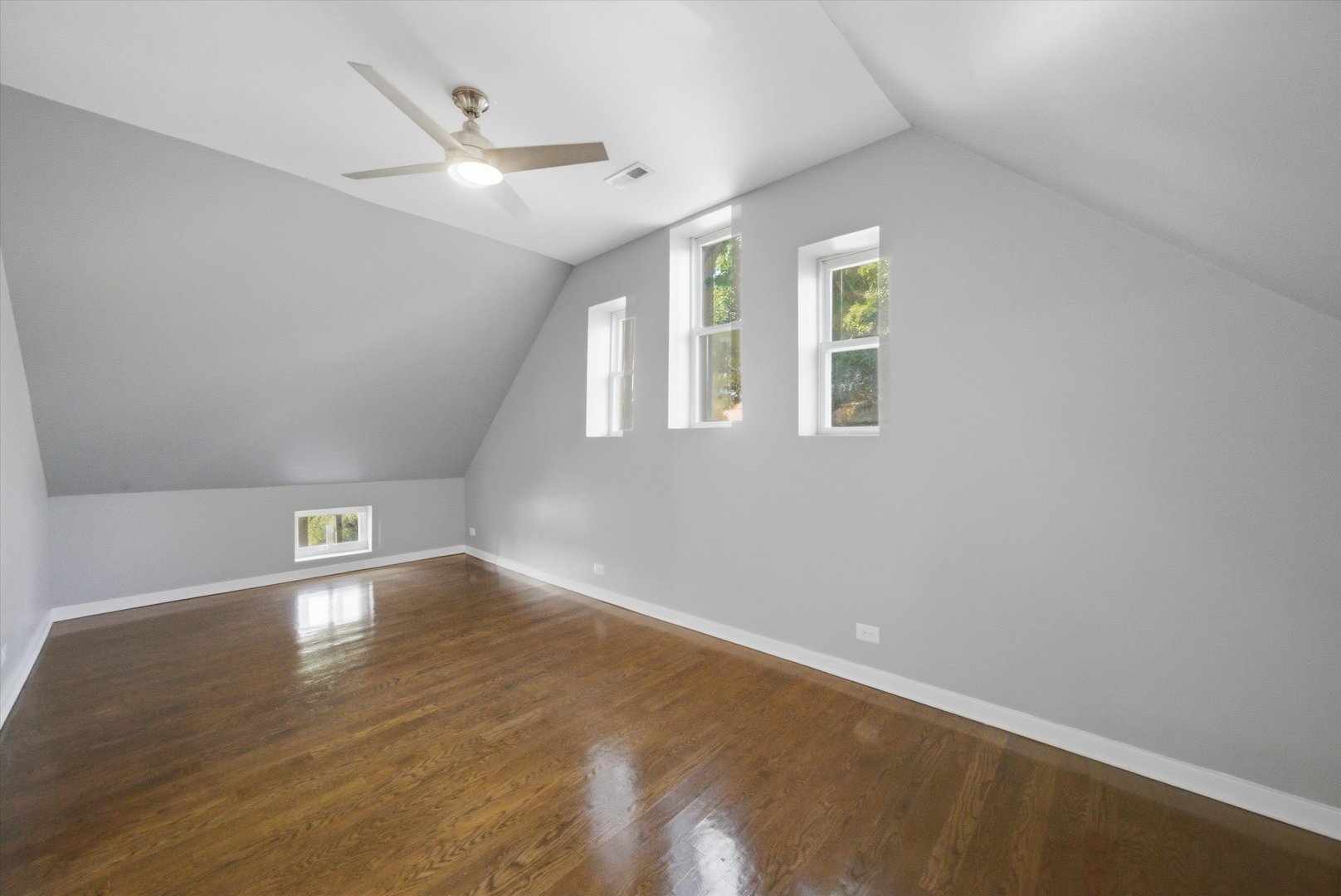 1656 S Troy Street Property Photo 26