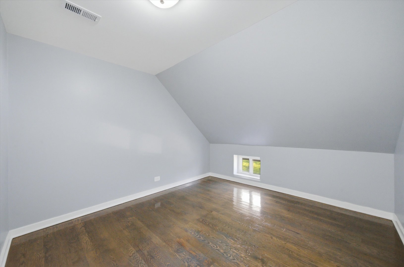 1656 S Troy Street Property Photo 28