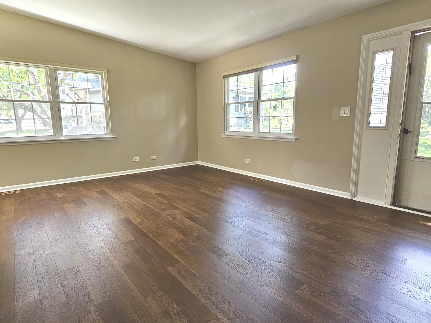 210 Redwood Court Property Photo 5