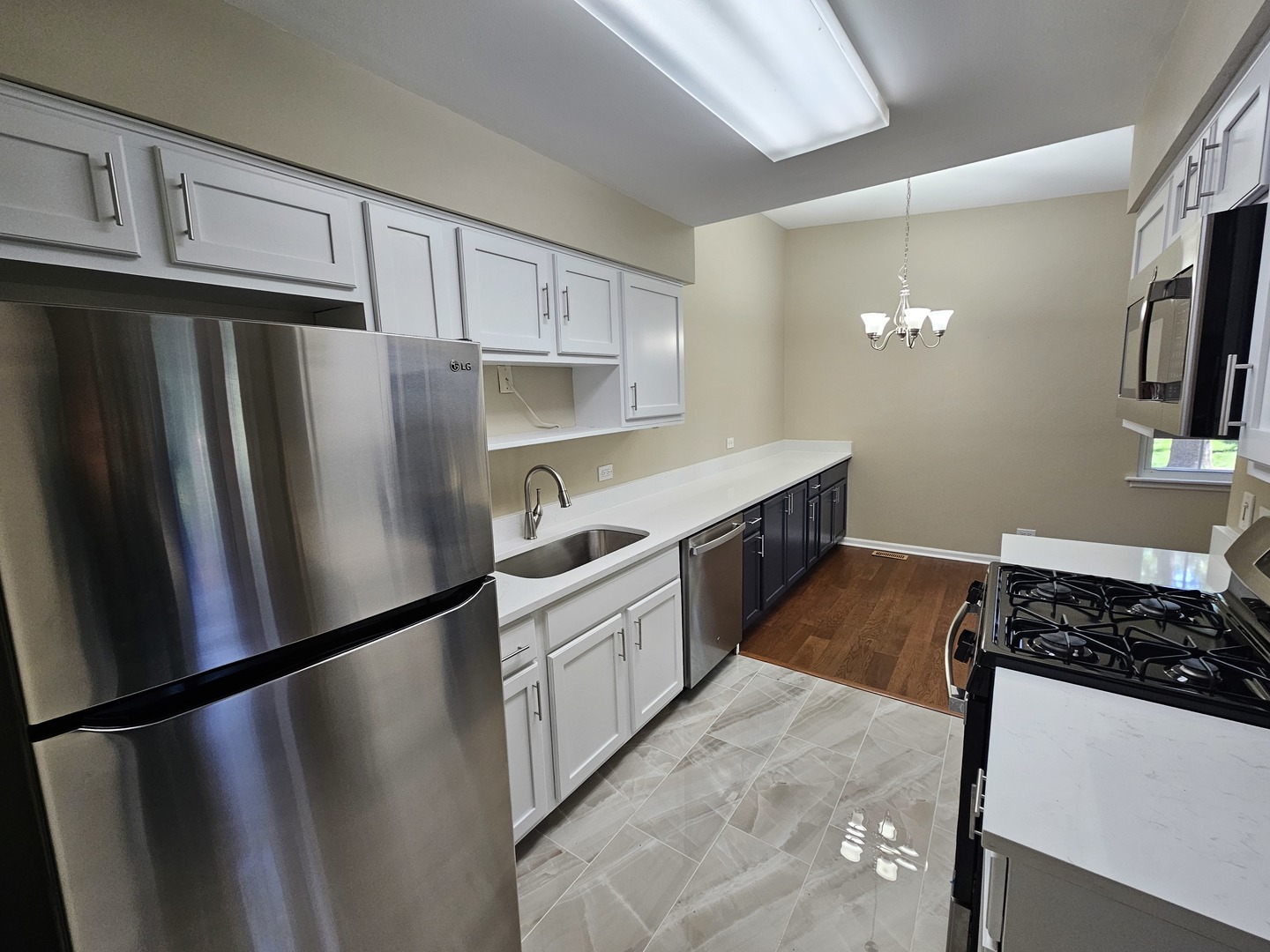 210 Redwood Court Property Photo 10