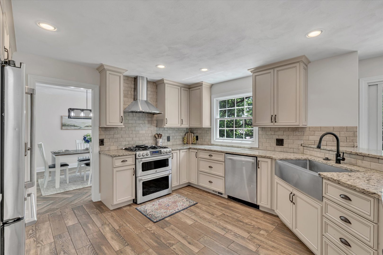 135 Sherwood Drive Property Photo 12