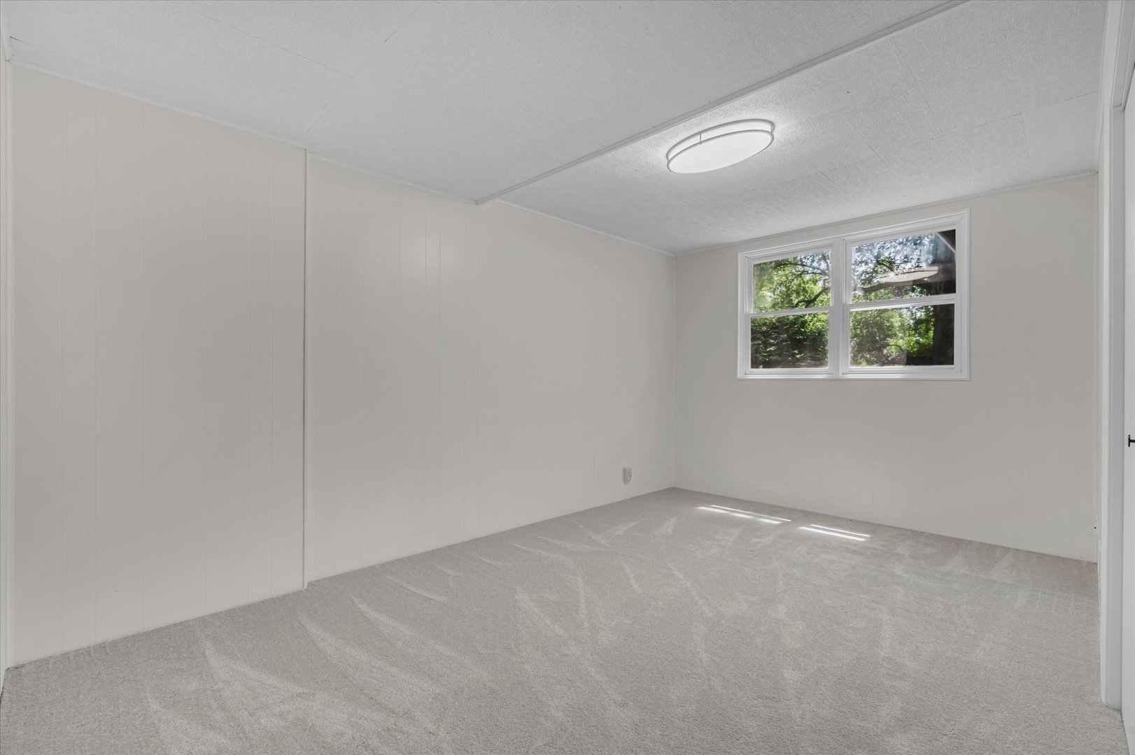 135 Sherwood Drive Property Photo 41