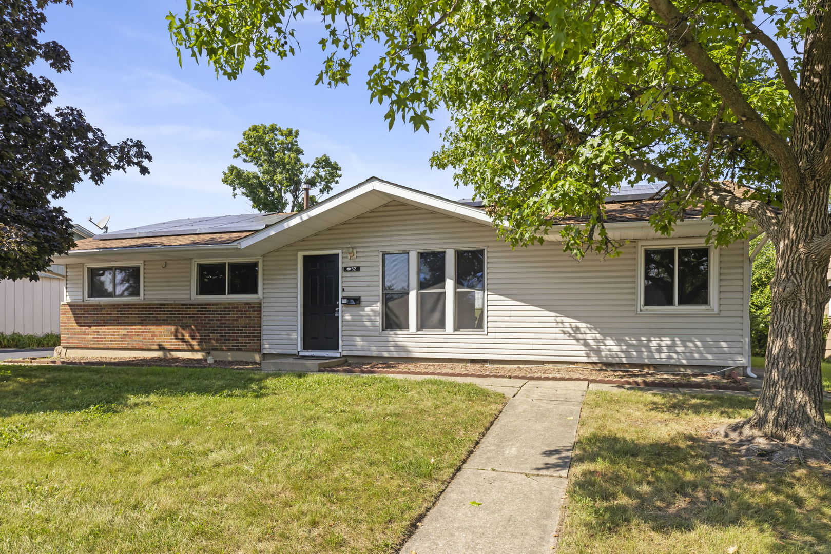 52 Beacon Avenue Property Photo 1