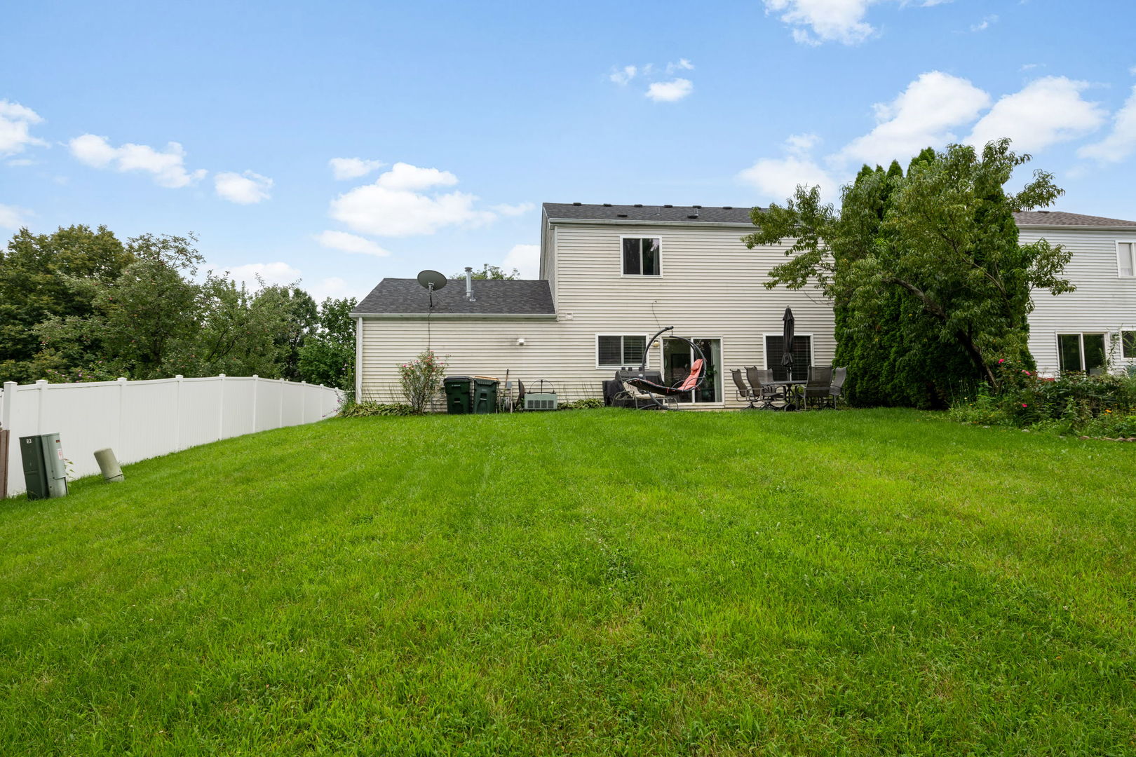 101 Eisenhower Drive Property Photo 19