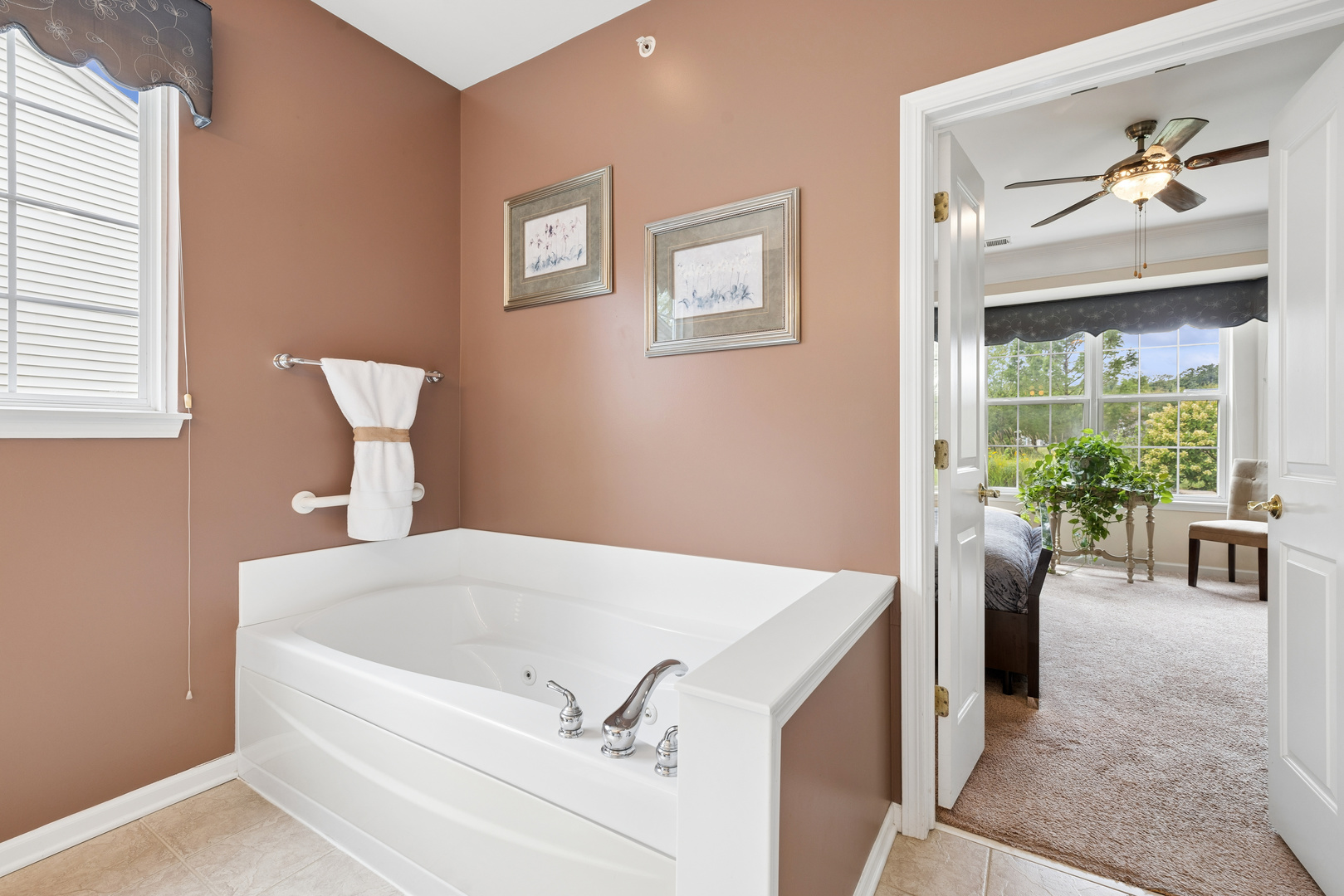 12827 Tahoe Drive Property Photo 11