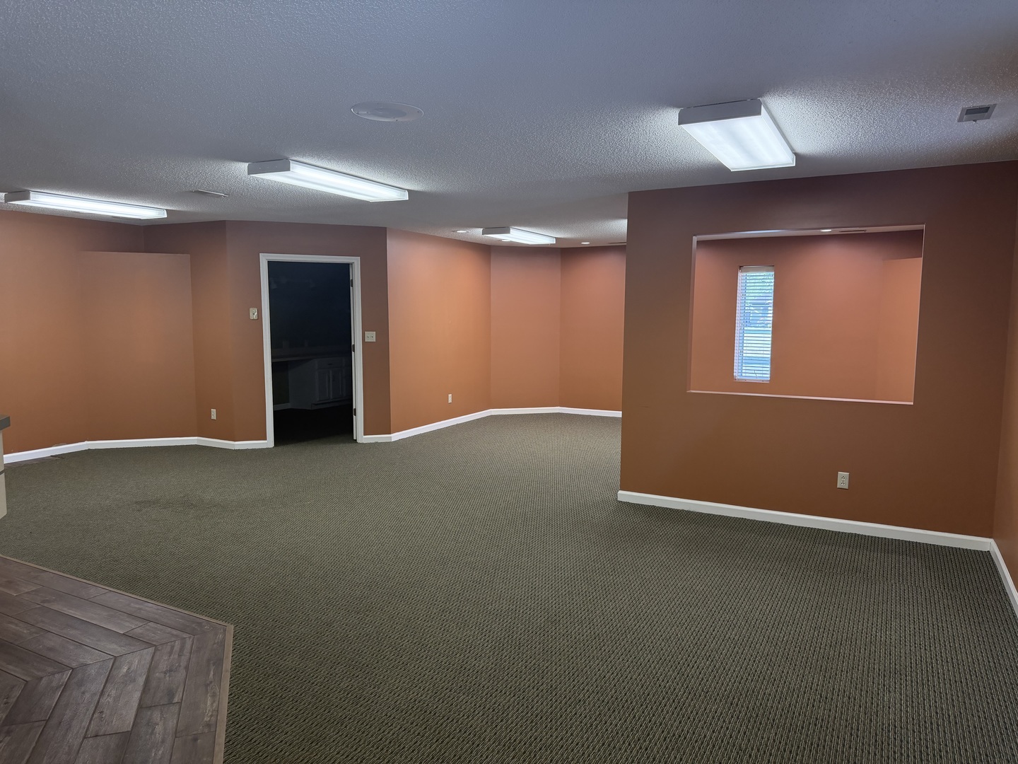 15 N Locust Street Property Photo 5
