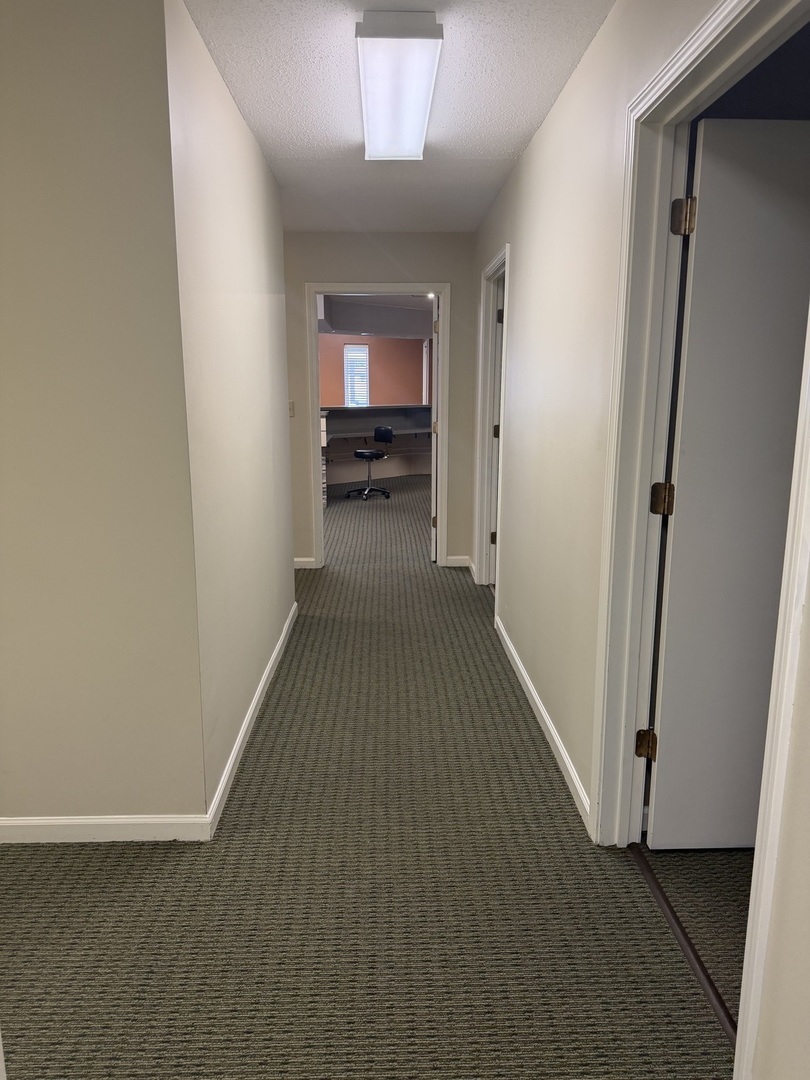 15 N Locust Street Property Photo 10