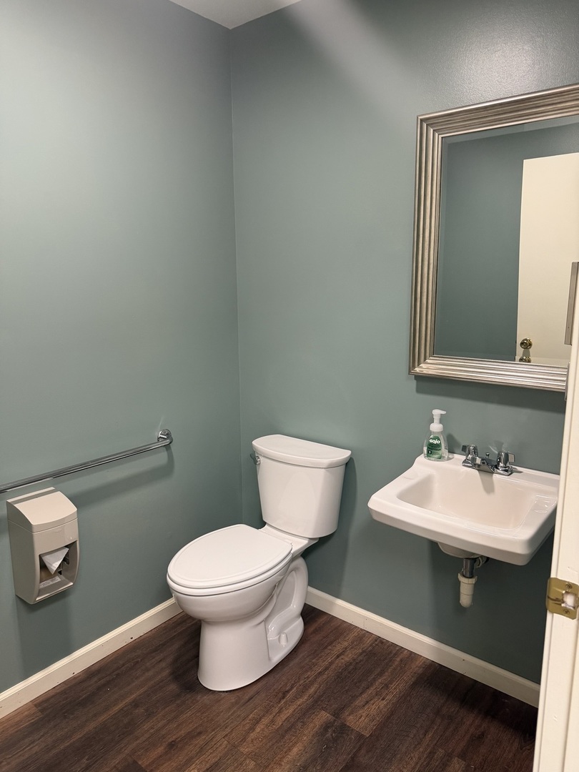 15 N Locust Street Property Photo 12