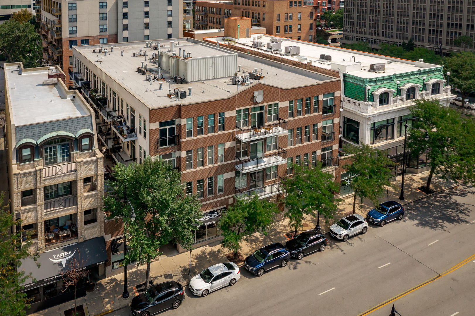 1919 S Michigan Avenue 403 Property Photo 21