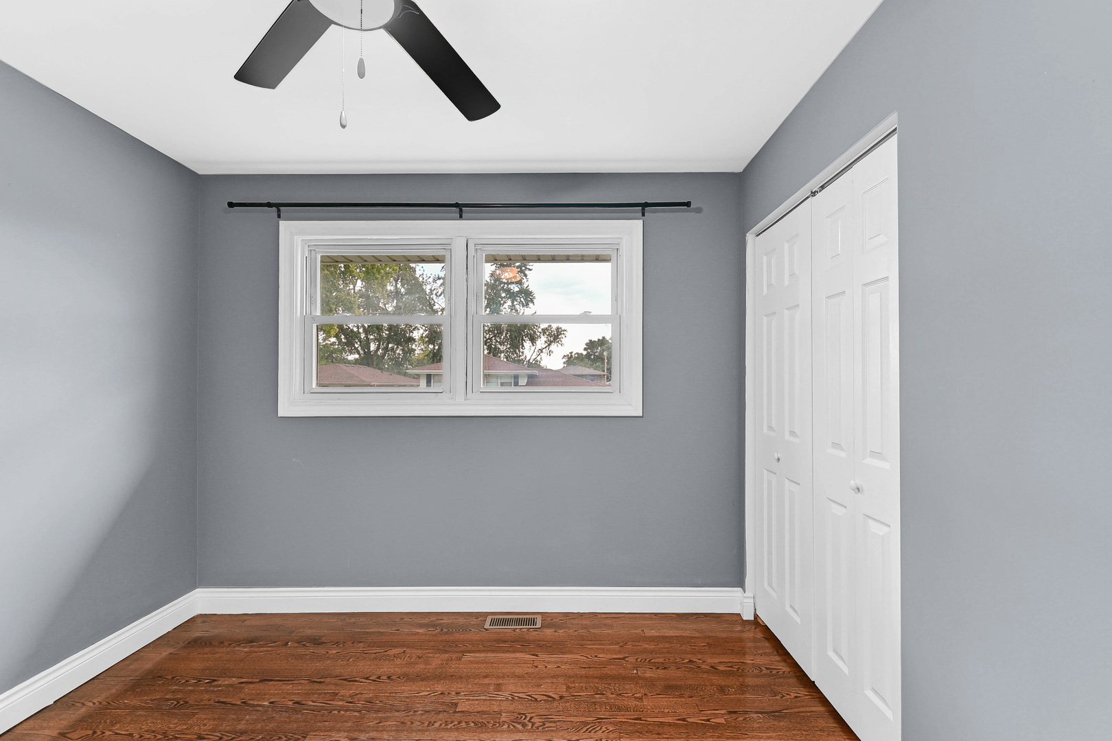 4340 Mann Street Property Photo 13