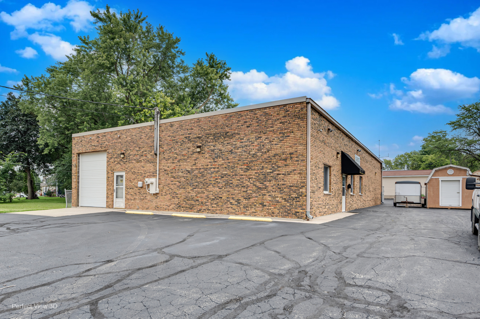 1036 Sard Avenue Property Photo 2