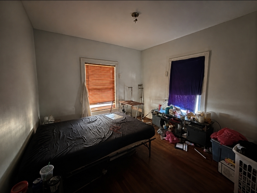 933 E Madison Street Property Photo 17