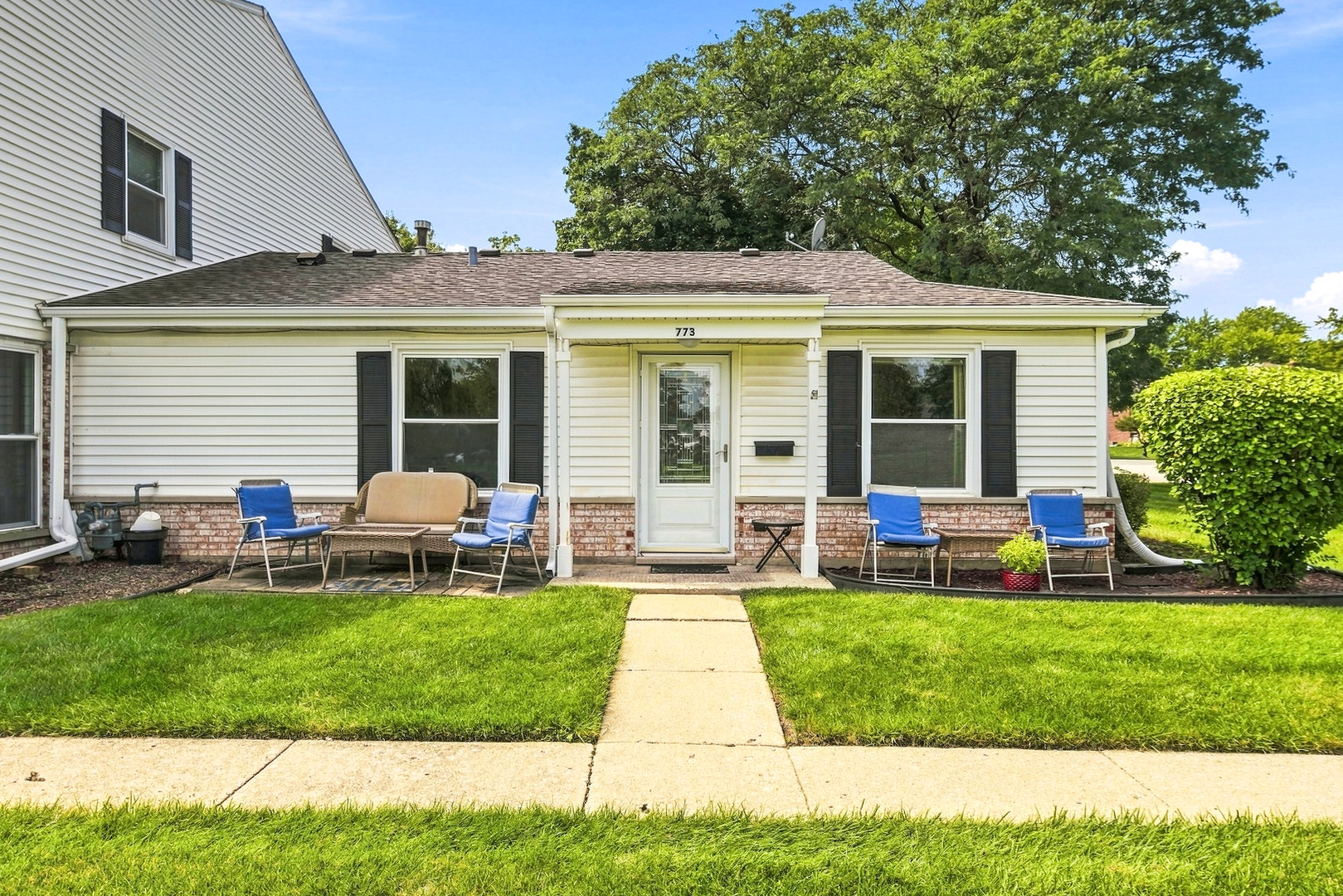 773 Pahl Road Property Photo 1