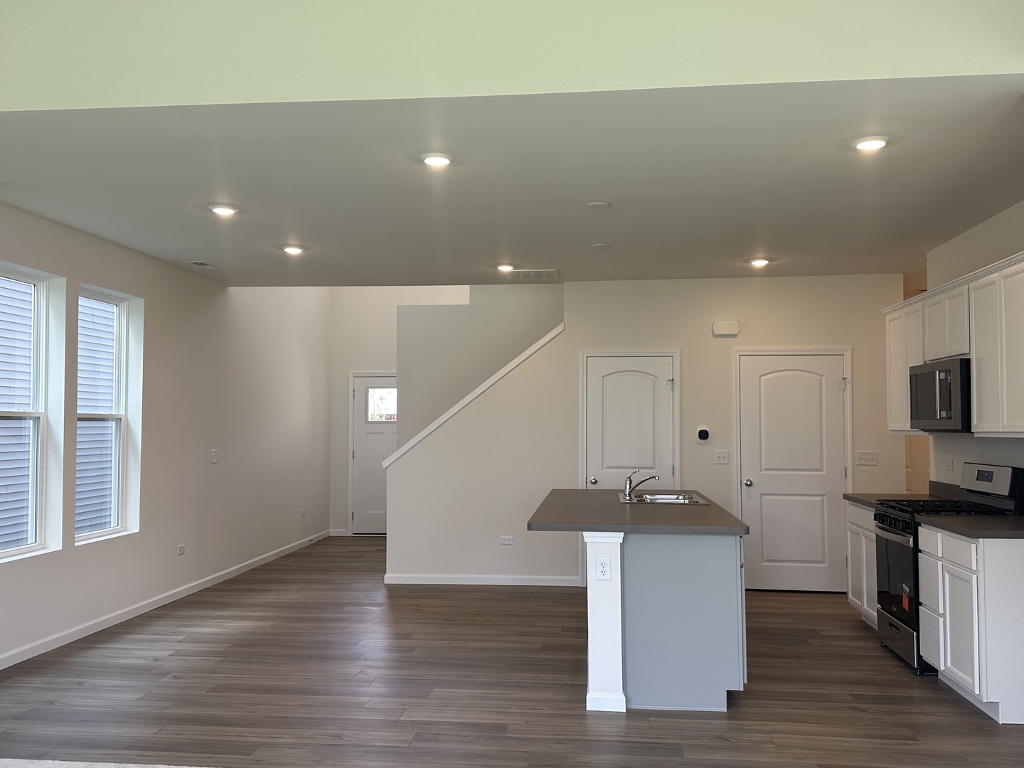 2656 Lawlor Lane Property Photo 5