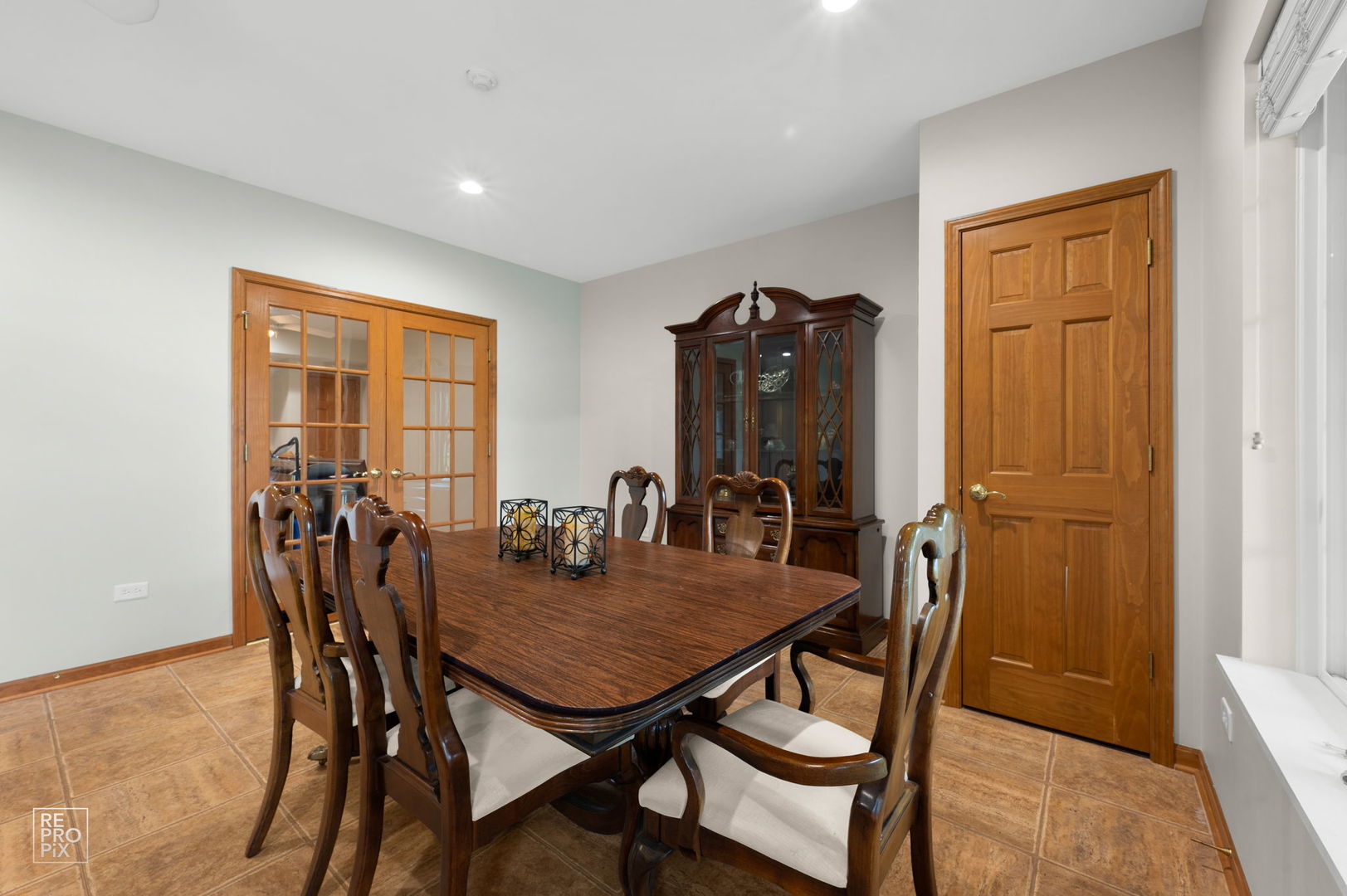 927 Winners Cup Court Property Photo 18