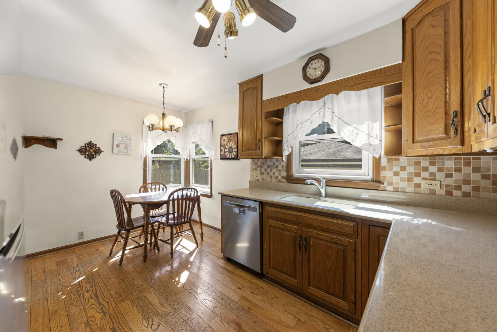 4038 Highland Avenue Property Photo 6