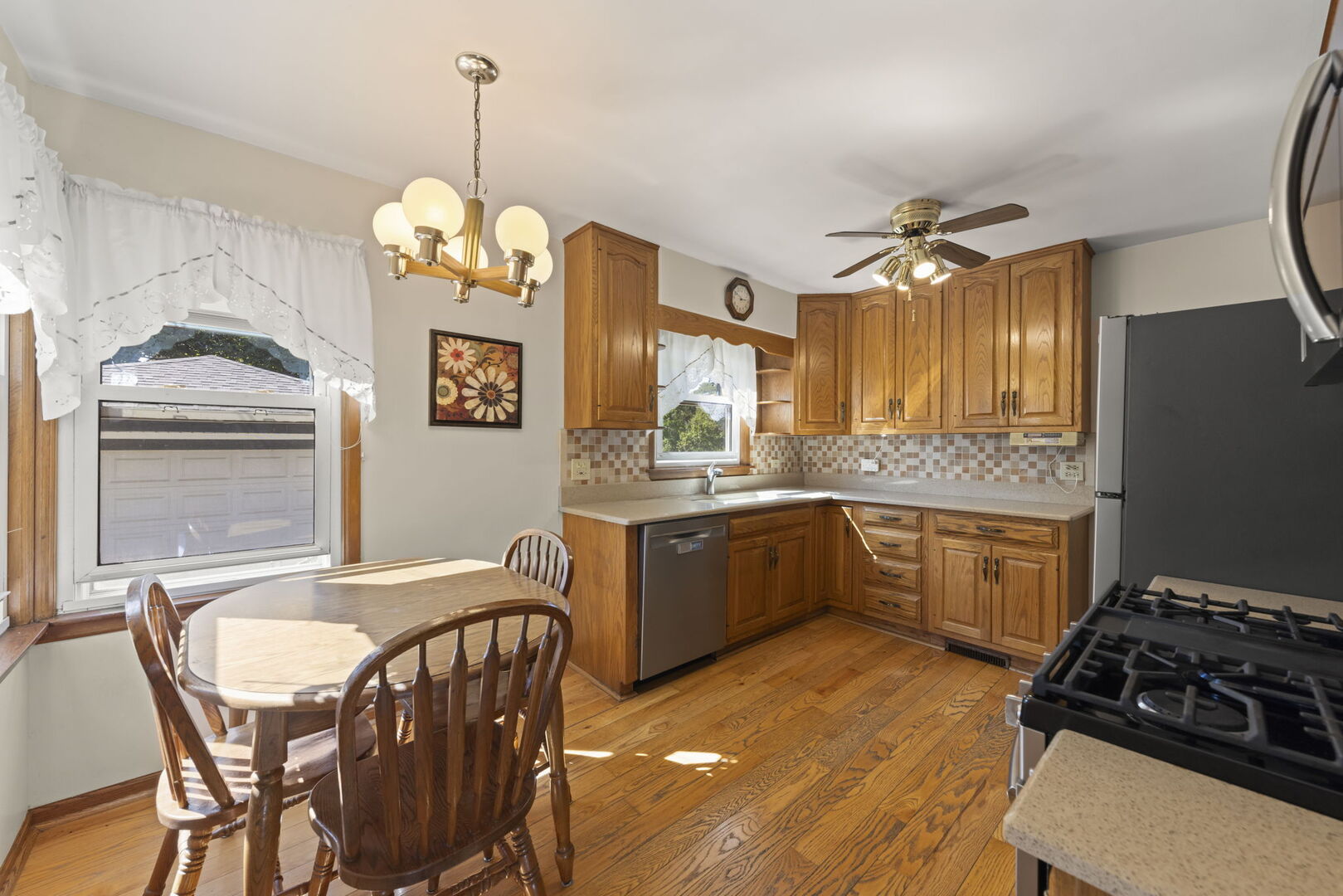 4038 Highland Avenue Property Photo 8