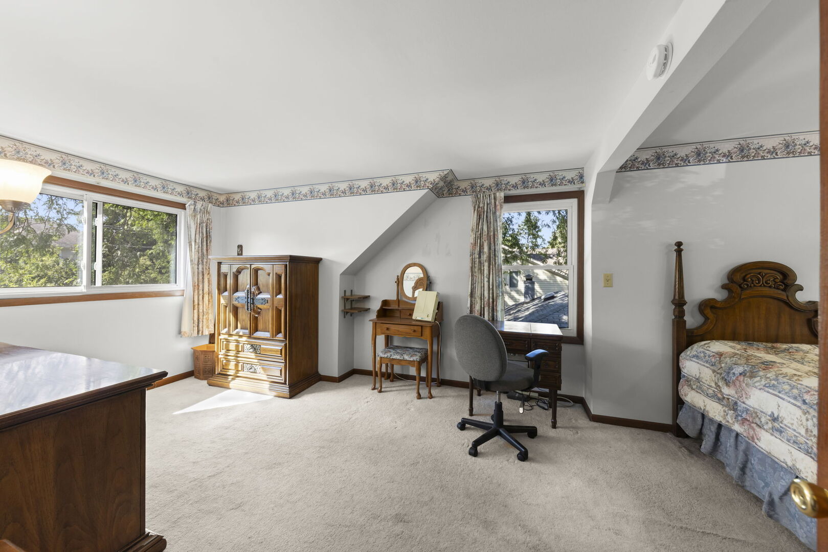 4038 Highland Avenue Property Photo 13