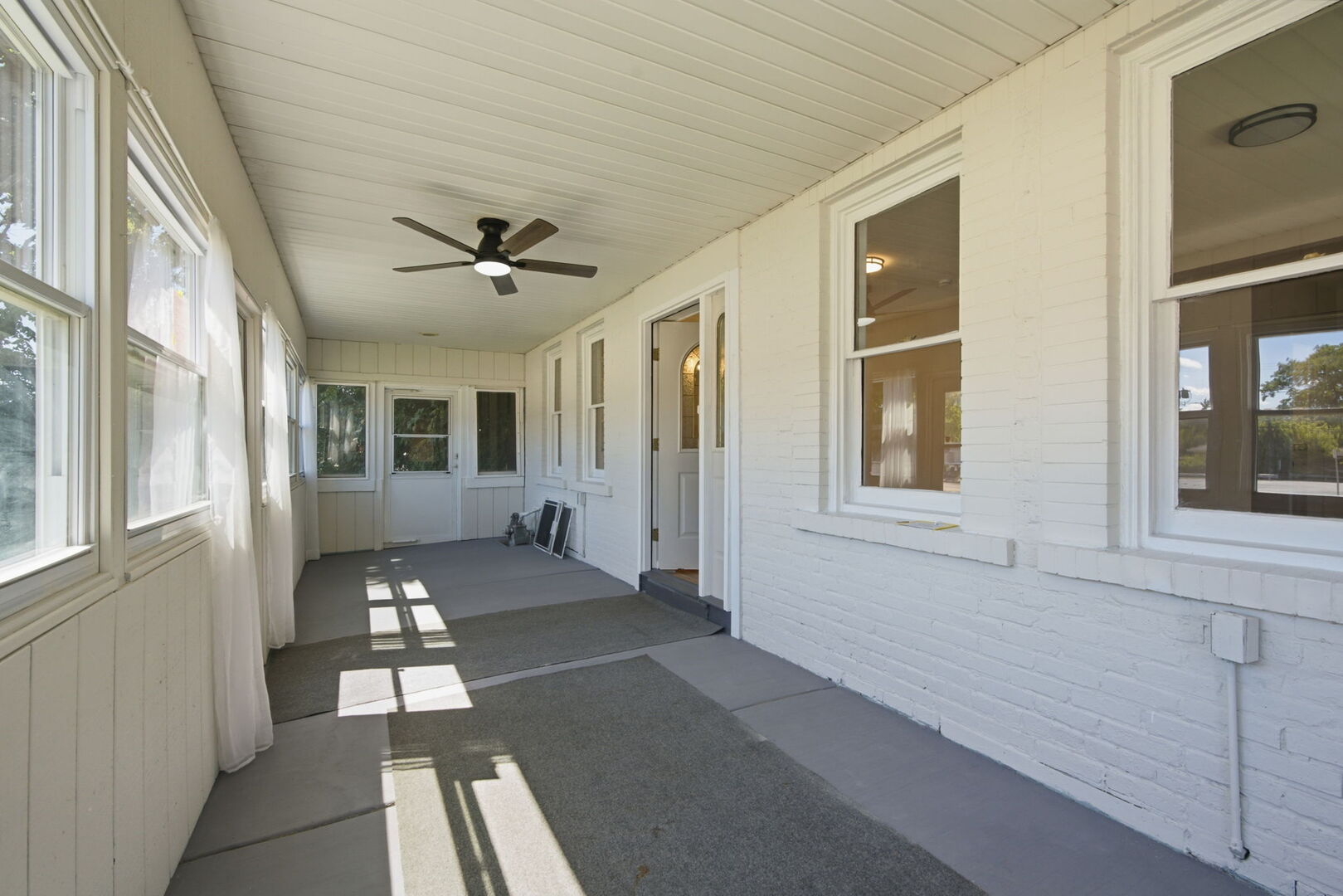 10730 S Ridgeland Street Property Photo 2