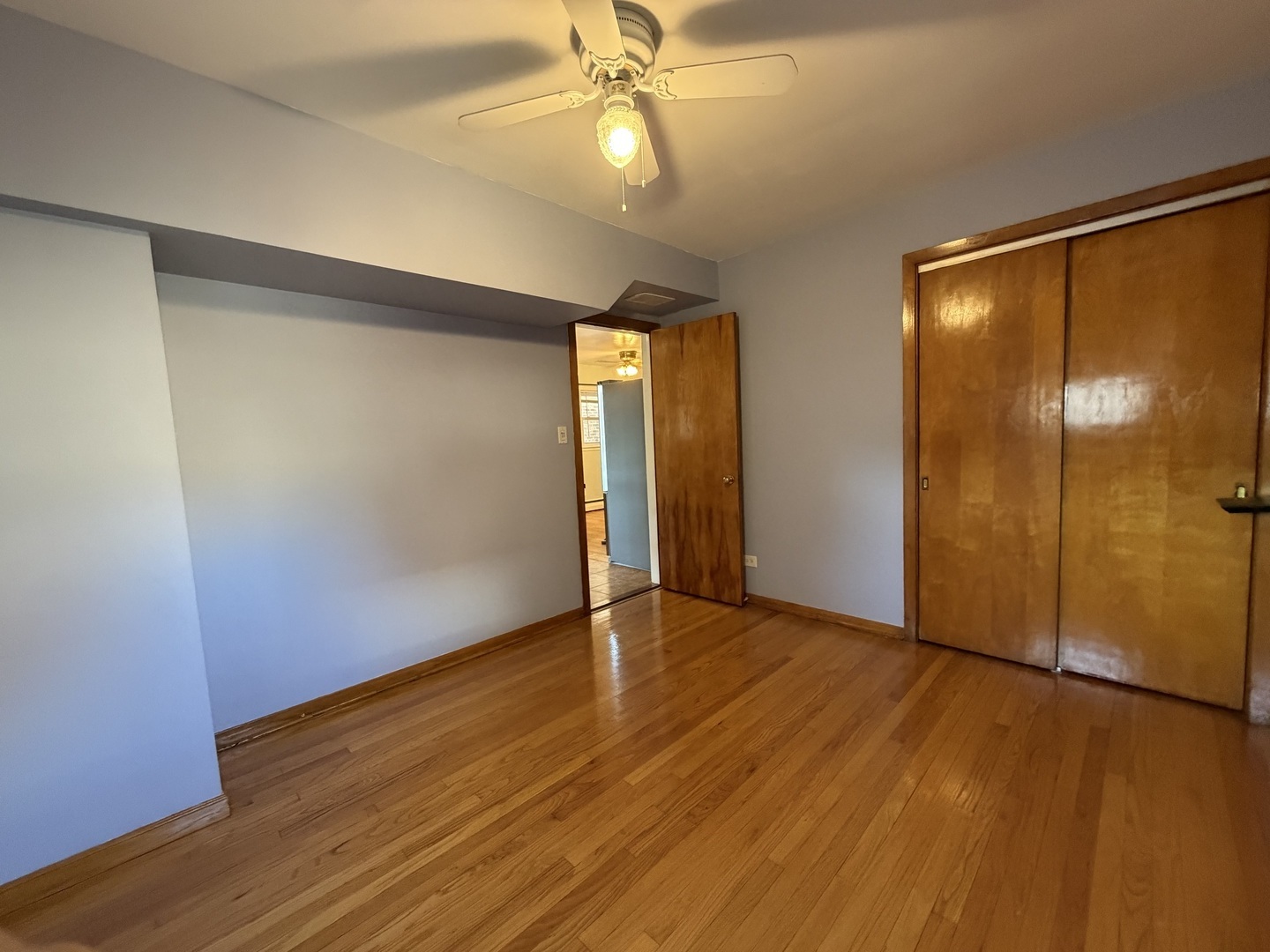 2023 W Balmoral Avenue 1 Property Photo 24