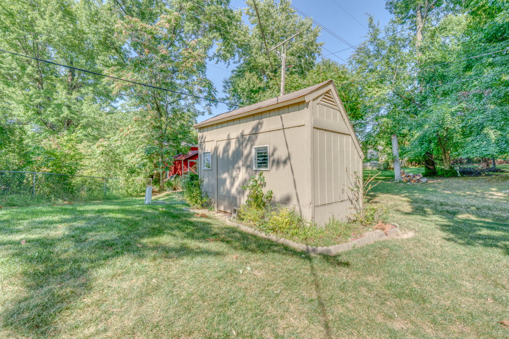 412 Jay Drive Property Photo 9