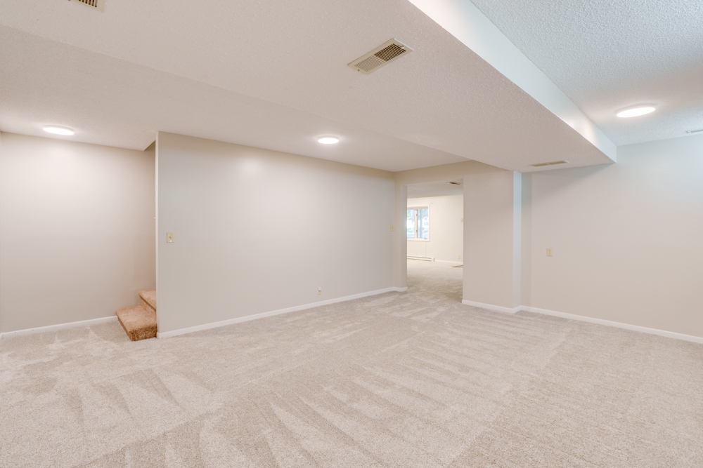 412 Jay Drive Property Photo 35