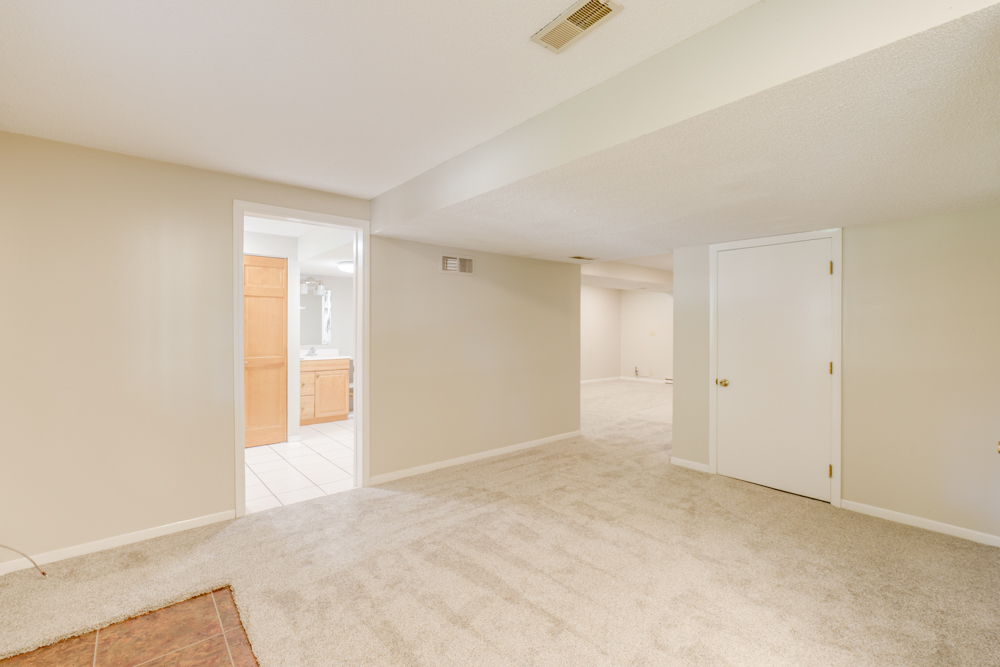 412 Jay Drive Property Photo 39