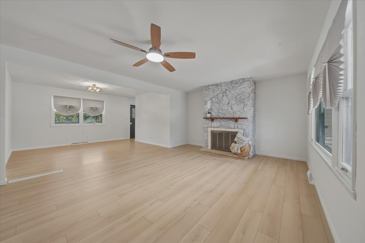 2656 Sierra Drive Property Photo 6