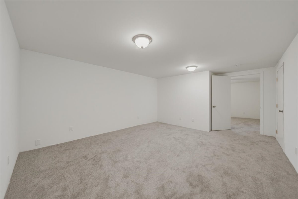 2656 Sierra Drive Property Photo 20