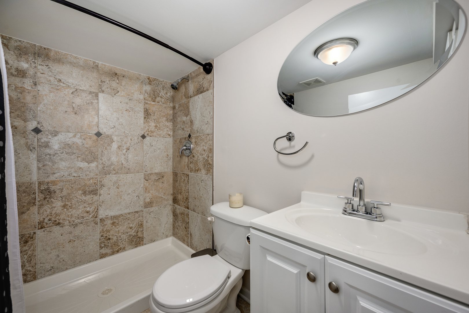3726 N Albany Avenue Property Photo 19